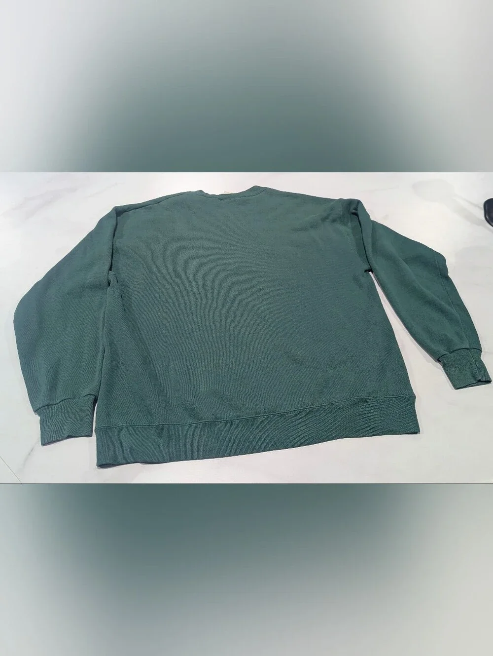 Lee crewneck sweater